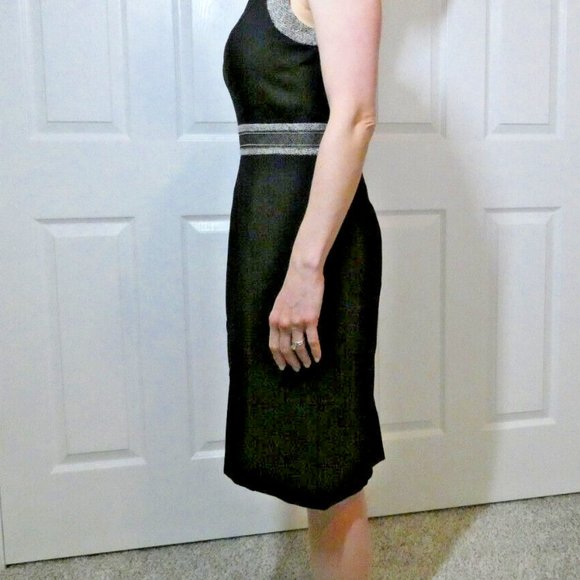 WHBM Dress Black Accented Sleeveless Shift Business Office Party Size 6 - Picture 8 of 14